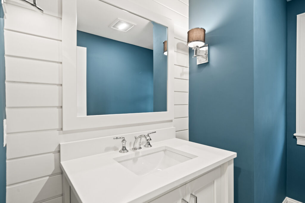 Huntwood | Custom Cabinets