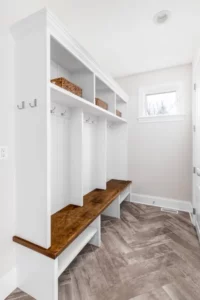 The Benefits of Built-In Cabinetry for Mudrooms and Entryways